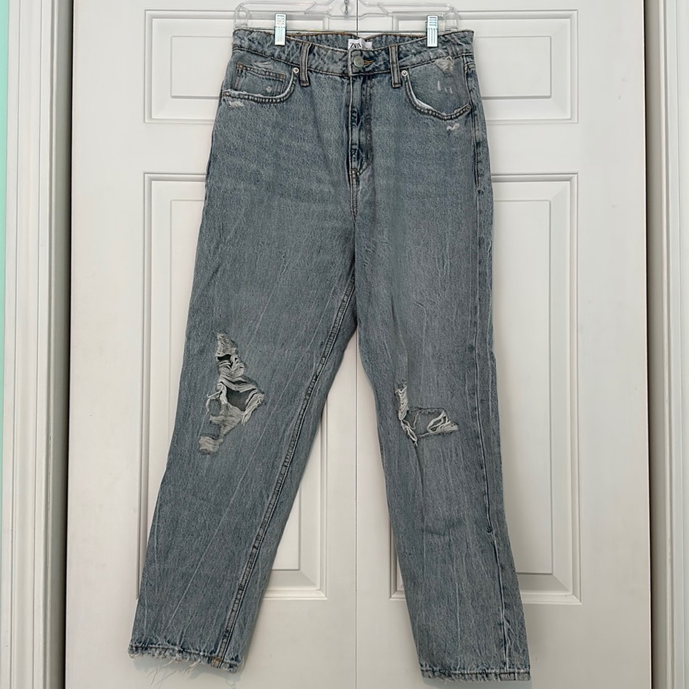 Zara High Rise Ripped Jeans - Picture 2 of 2